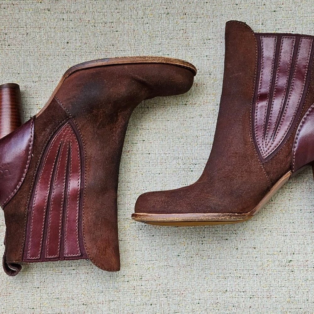Ugg Australia Ladies Heel Boots Shoes Real Fur Sole Bed Brown Leather Size 8.5US - Picture 5 of 14